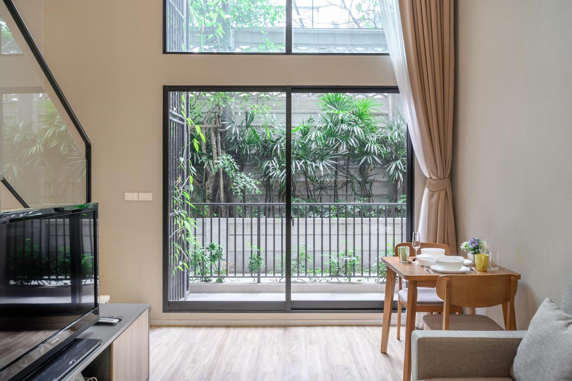 Blossom Sathorn By Plearn Lejlighed Bangkok Værelse billede